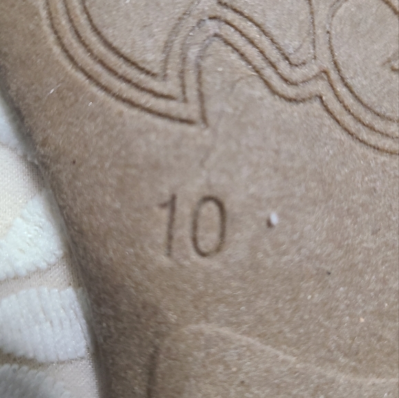 Centro Point Ivory Floral Lace Flats Size 10 - Picture 4 of 5